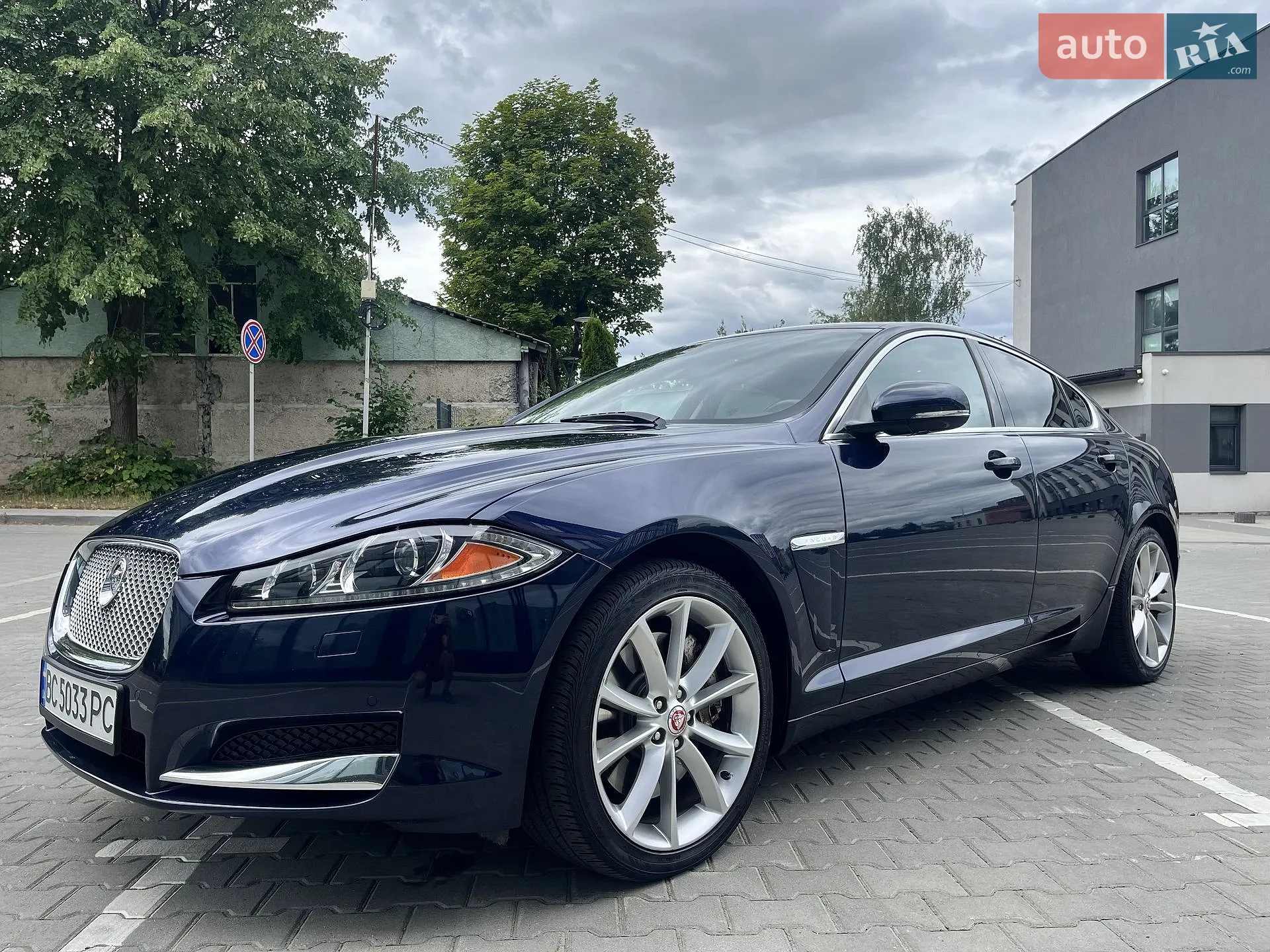 2014 Jaguar XF - мініатюра 12