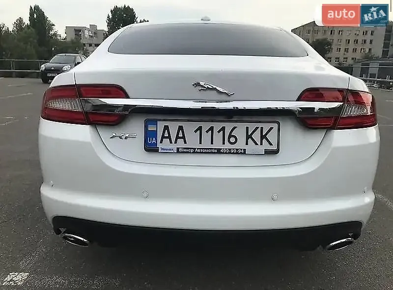 2012 Jaguar XF - мініатюра 12