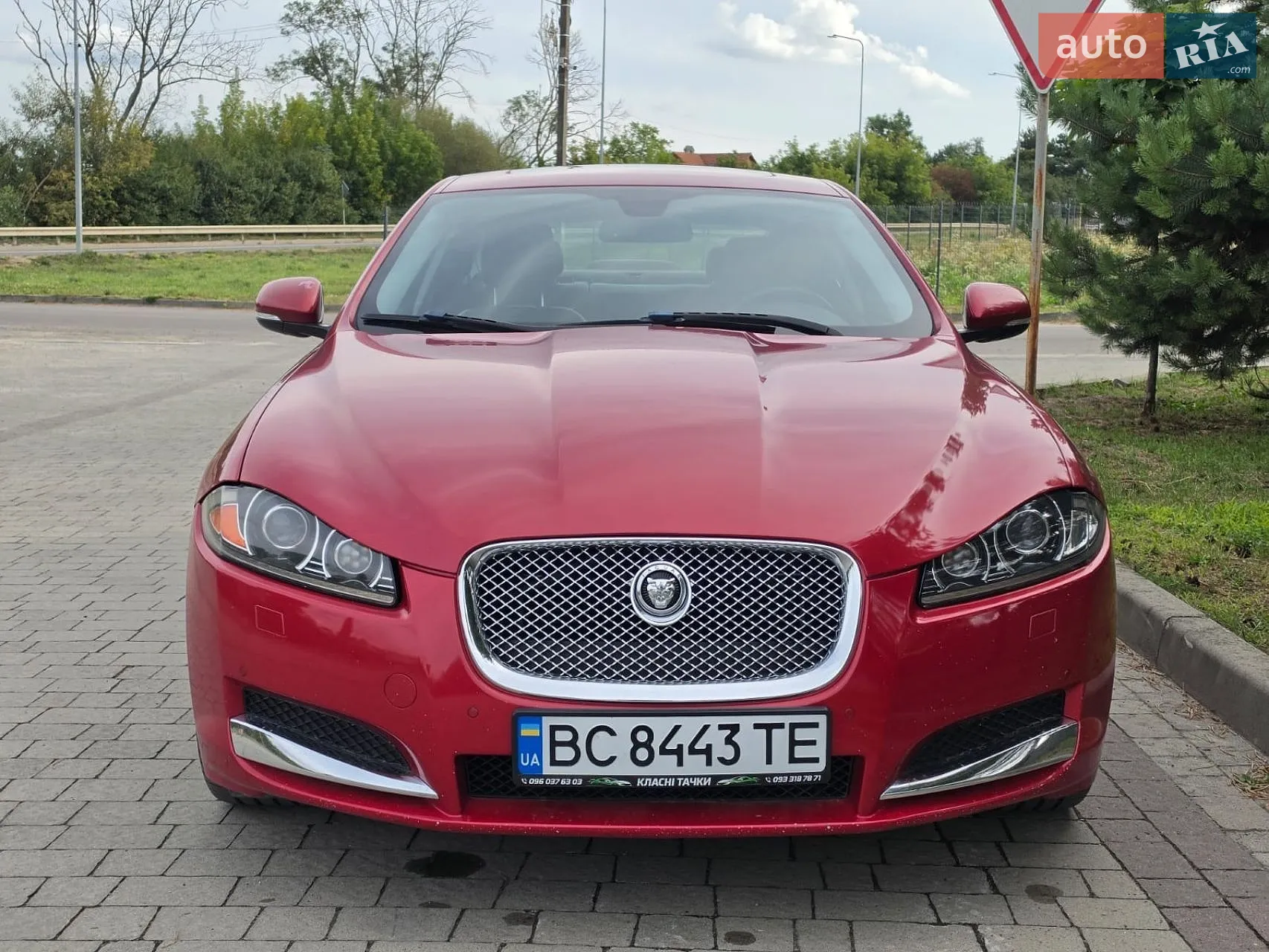 2013 Jaguar XF - мініатюра 23