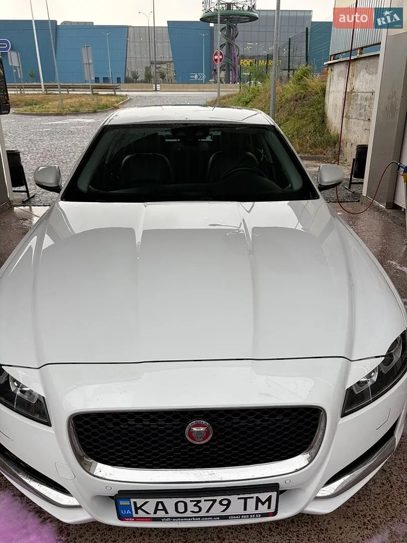 2016 Jaguar XF - мініатюра 5