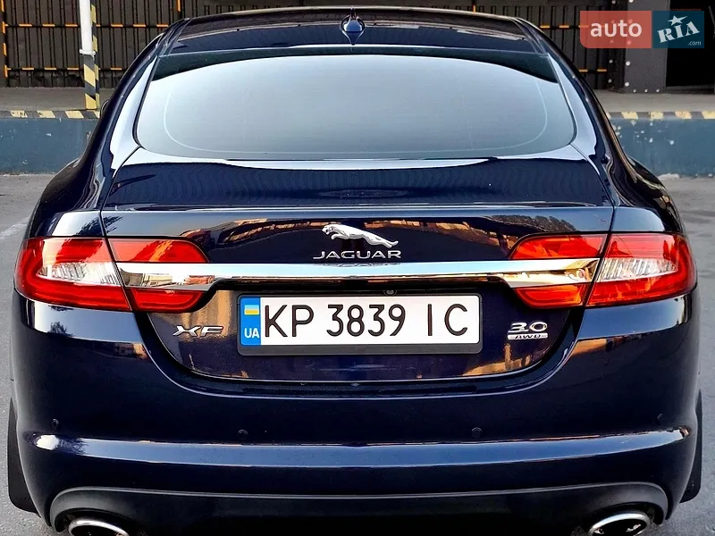 Jaguar XF 2013