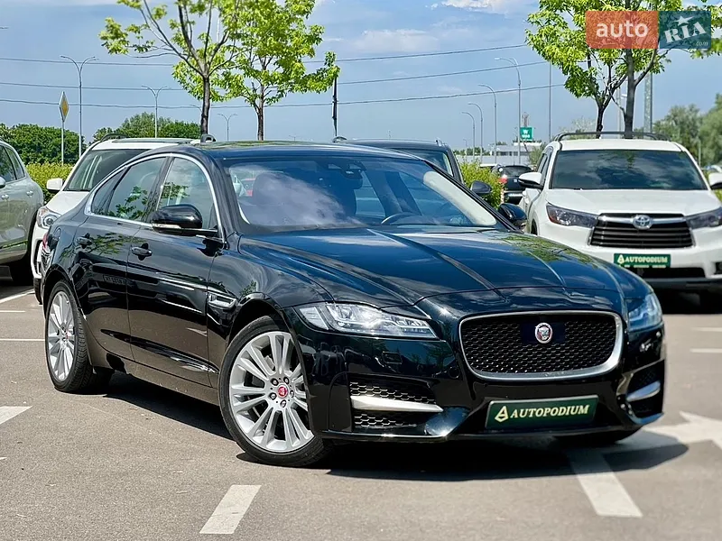 Jaguar XF 2018