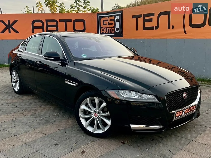 Jaguar XF