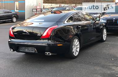 Седан Jaguar XJ 2013 в Киеве