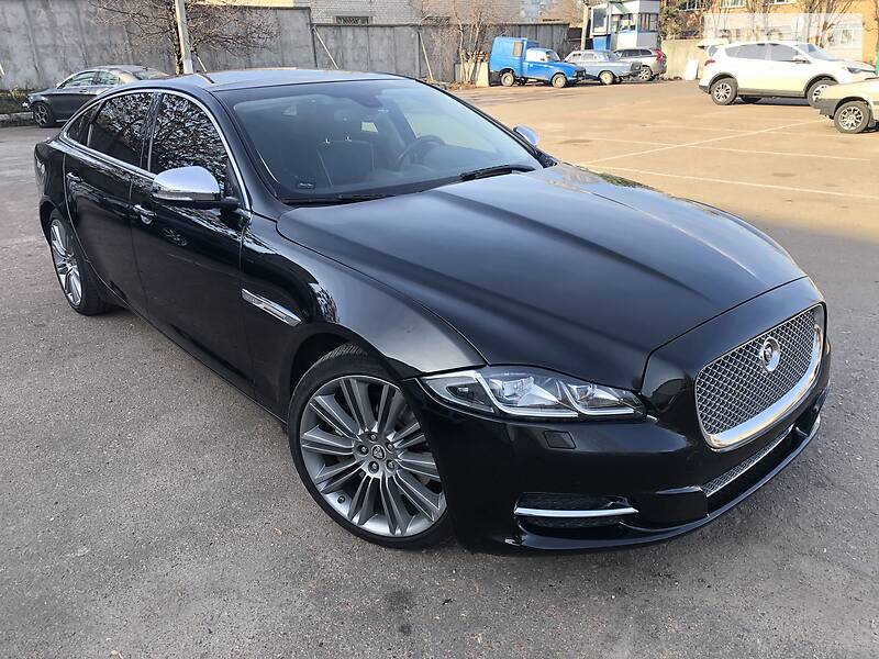 VIN номер Jaguar XJ 2012