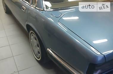 Седан Jaguar XJ 1993 в Черновцах