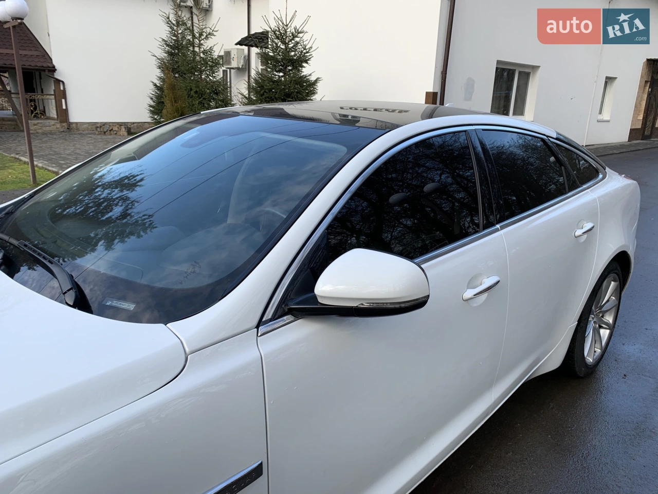 2012 Jaguar XJ - мініатюра 9