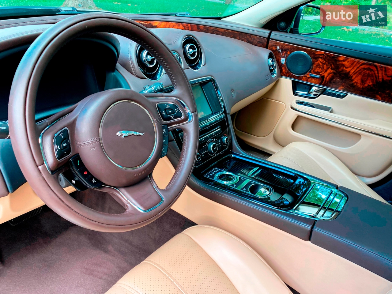 2013 Jaguar XJ - мініатюра 28