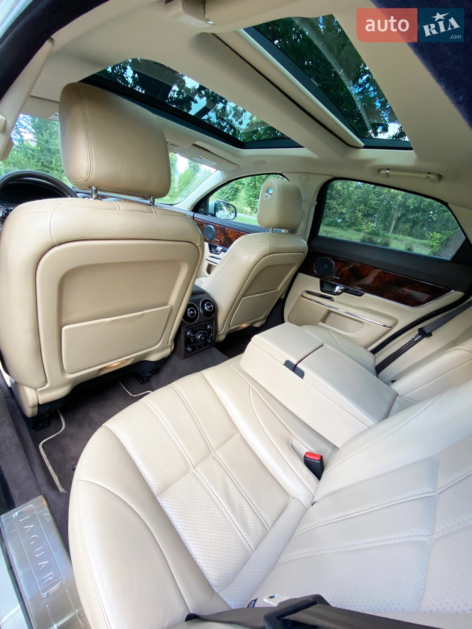 2013 Jaguar XJ - мініатюра 25