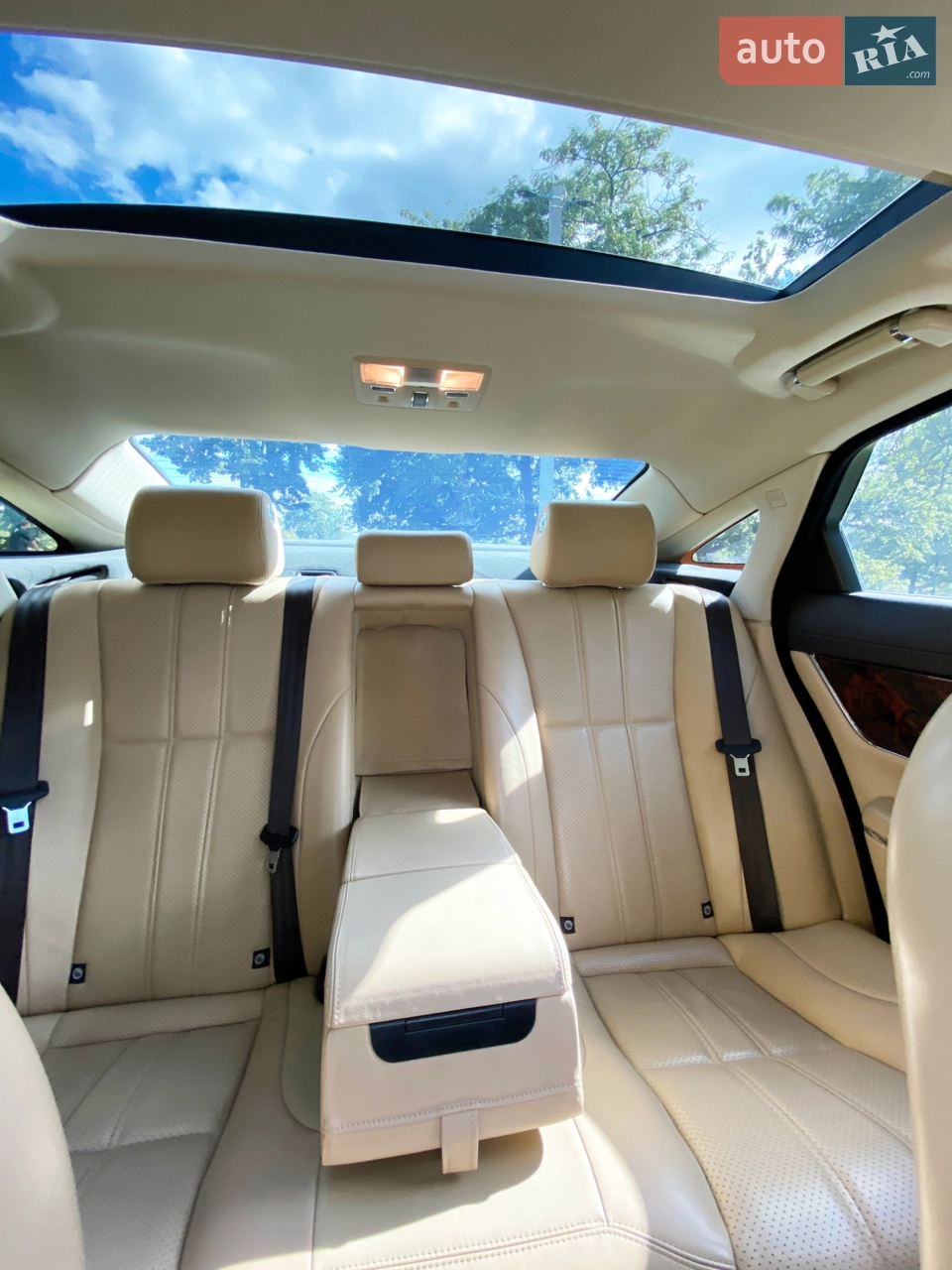 2013 Jaguar XJ - мініатюра 35