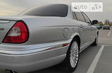 Седан Jaguar XJ 2006 в Києві