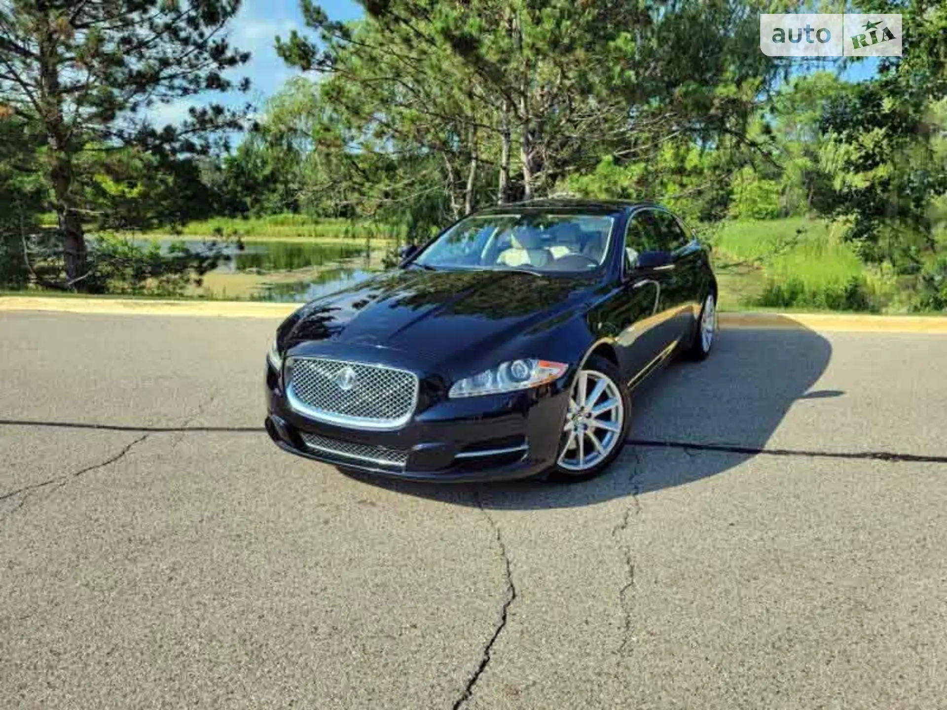 2010 Jaguar XJ - мініатюра 20