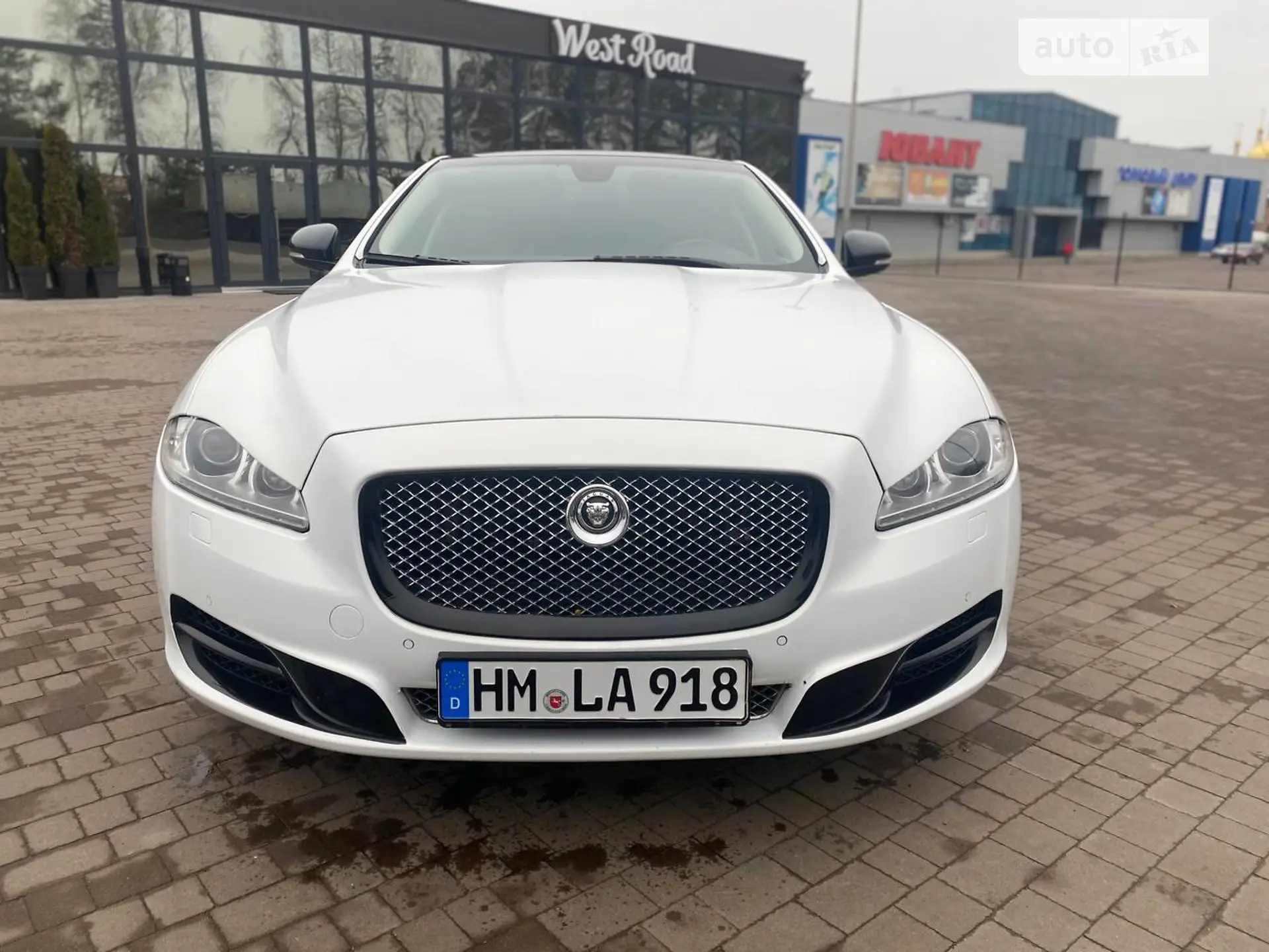 2011 Jaguar XJ - мініатюра 5
