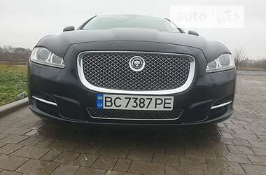 Седан Jaguar XJ 2013 в 