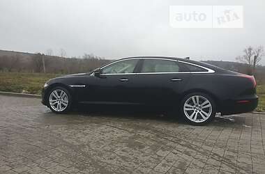 Седан Jaguar XJ 2013 в 