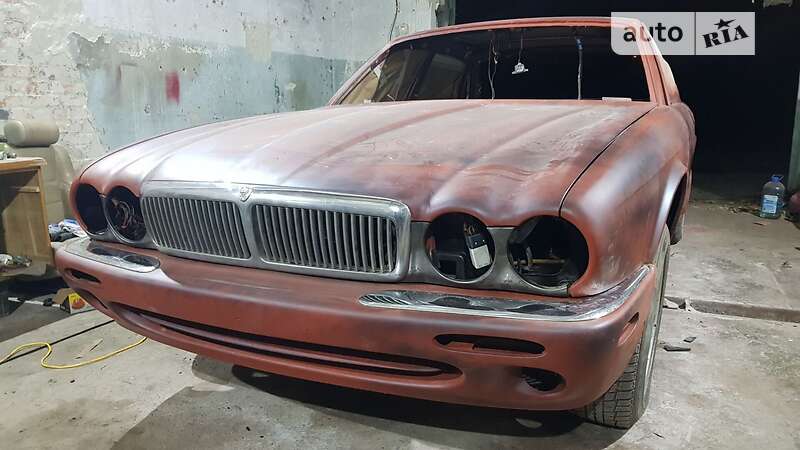 Седан Jaguar XJ 1996 в Харькове