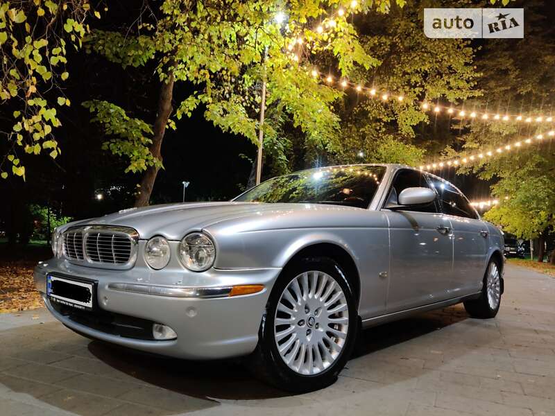 Jaguar XJ 2006