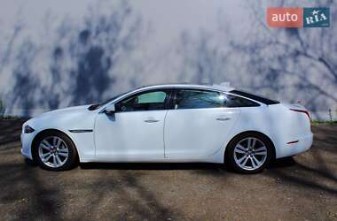 Седан Jaguar XJ 2017 в Киеве