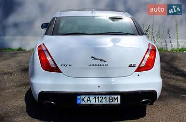Седан Jaguar XJ 2017 в Киеве