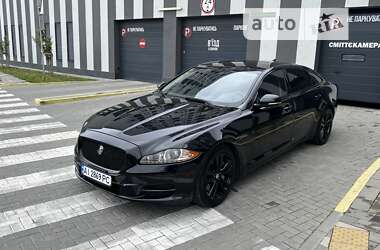 Седан Jaguar XJ 2014 в Львові