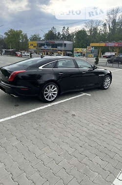 Седан Jaguar XJ 2014 в Львові