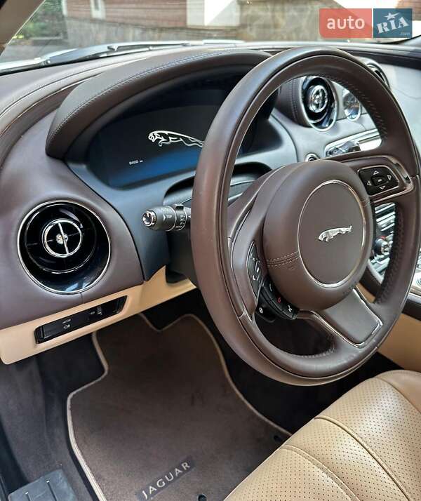 Седан Jaguar XJ 2013 в Киеве