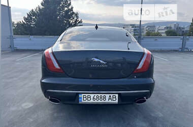 Седан Jaguar XJ 2011 в Полтаве