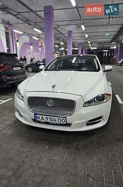 Седан Jaguar XJ 2010 в Києві