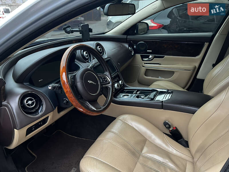 Седан Jaguar XJ 2012 в Житомире фото 22 Седан Jaguar XJ 2012 в Житомире