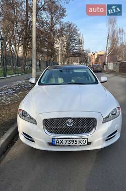 Седан Jaguar XJ 2012 в Харкові