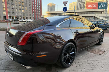 Седан Jaguar XJ 2011 в Києві