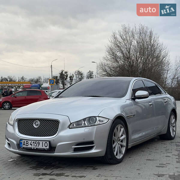 Седан Jaguar XJ 2013 в Вінниці