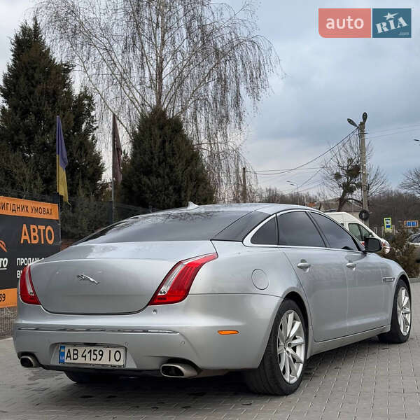 Седан Jaguar XJ 2013 в Вінниці