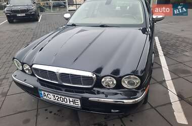Седан Jaguar XJ 2005 в  фото 5 Седан Jaguar XJ 2005 в