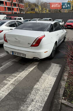 Седан Jaguar XJ 2013 в Славянске