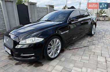 Седан Jaguar XJ 2013 в 