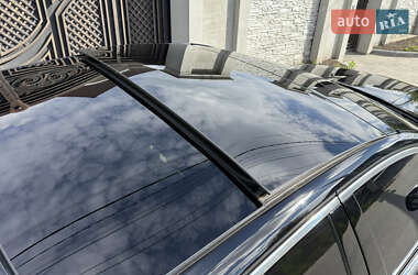 Седан Jaguar XJ 2013 в 