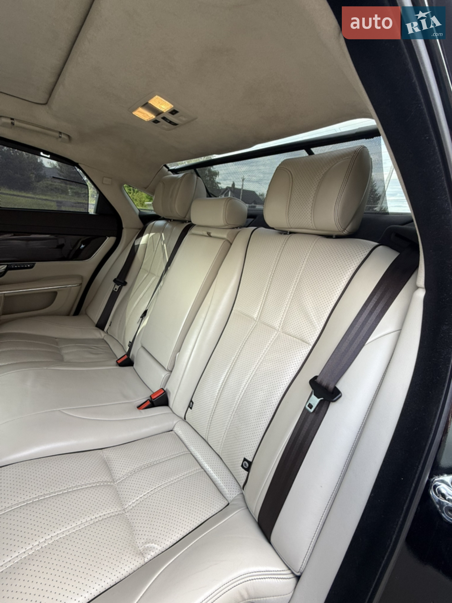 2013 Jaguar XJ - мініатюра 36