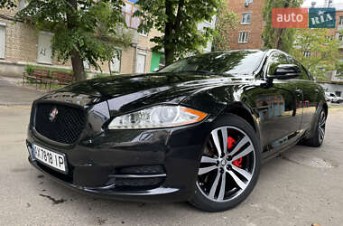 Седан Jaguar XJ 2014 в Харкові