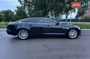 Седан Jaguar XJ 2014 в 
