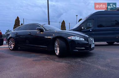 Седан Jaguar XJ 2014 в 