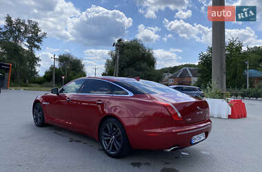 Седан Jaguar XJ 2013 в 