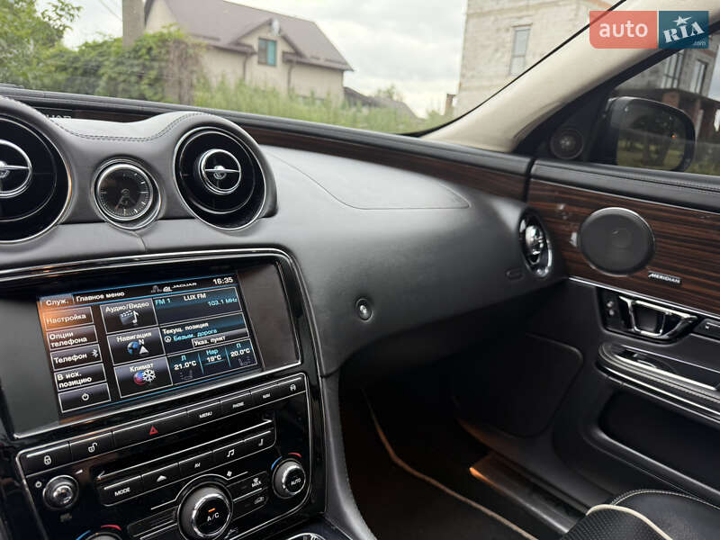 Седан Jaguar XJ 2014 в Борисполе