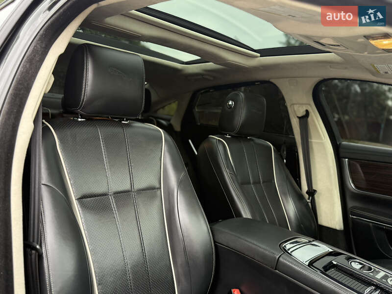 Седан Jaguar XJ 2014 в Борисполе