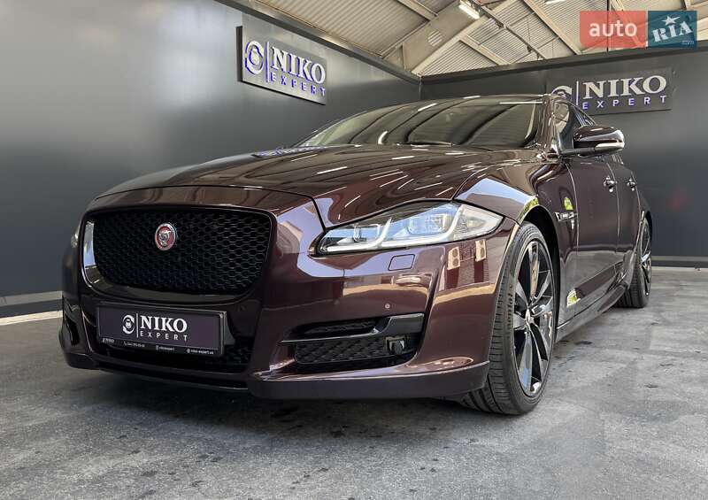Седан Jaguar XJ 2016 в Киеве