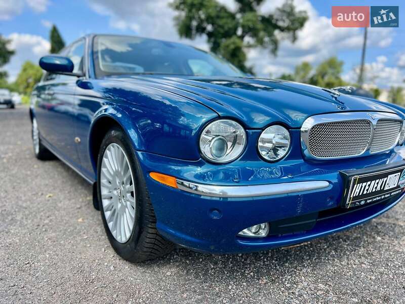 Седан Jaguar XJ 2007 в Киеве
