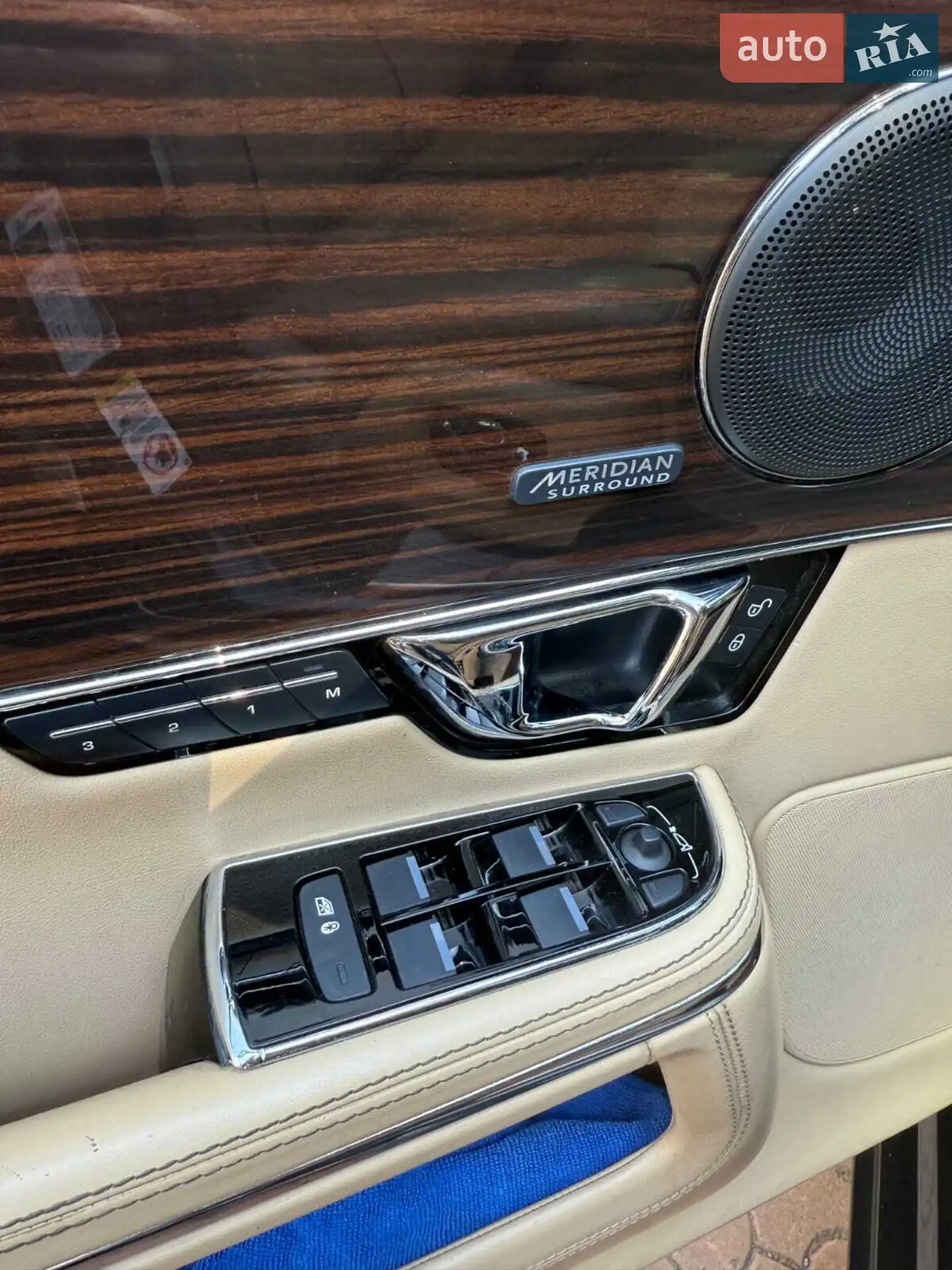 2015 Jaguar XJ - мініатюра 16