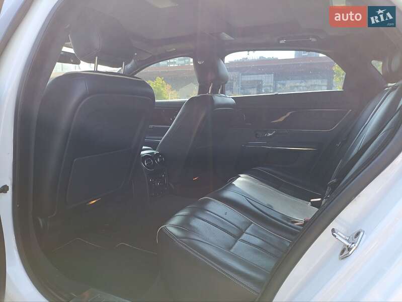 Седан Jaguar XJ 2013 в Киеве фото 2 Седан Jaguar XJ 2013 в Киеве