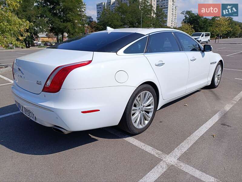 Седан Jaguar XJ 2013 в Киеве фото 10 Седан Jaguar XJ 2013 в Киеве