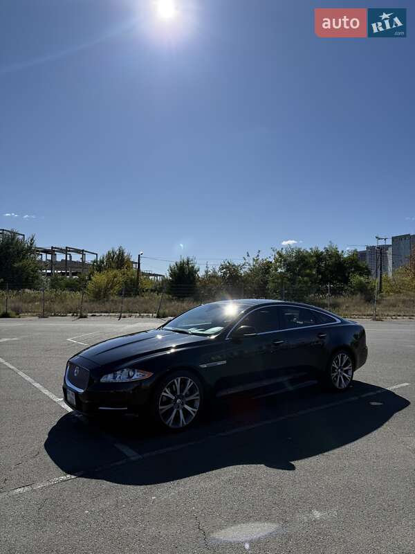 Седан Jaguar XJ 2015 в Киеве фото 6 Седан Jaguar XJ 2015 в Киеве